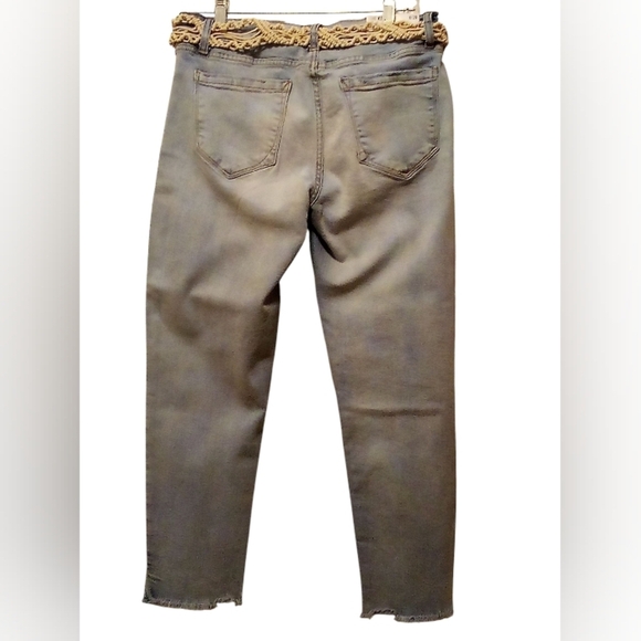 Kenzie Jeans - Lite Wash Skinny,Cropped,Slightly Distressed Jeans W/Braided Belt - Picture 9 of 16